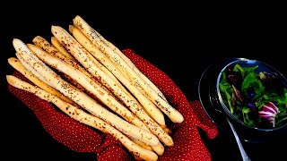 Crunchy Italian Breadsticks  Grissini  Quick and Easy [upl. by Danica]