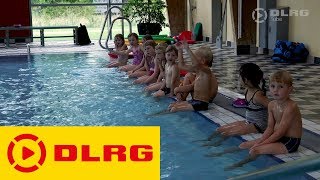 Die DLRG Schwimmausbildung  Anfängerschwimmkurs [upl. by Close977]