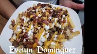 Como hacer Papas Fritas Locas Papas con 4 Carnes [upl. by Ambrogino890]