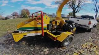 BC 700 XL Vermeer Chipper at work [upl. by Cohdwell145]