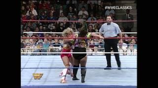 Alundra Blayze vs Bull Nakano  August 291994 [upl. by Elazaro]