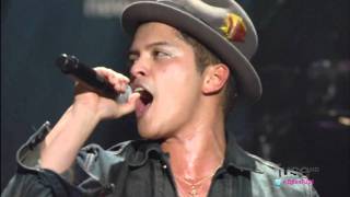 Bruno Mars Just The Way You Are Performing Live at MSG [upl. by Burgener]