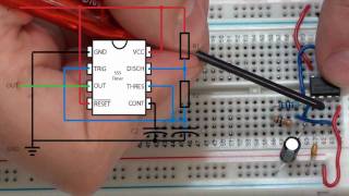 Experiments 41  Applications  The 555 Timer Sequence [upl. by Doralia]