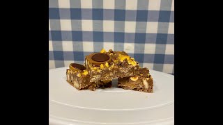 How to Make Crunchie and Toffifee Rocky Road  Phoebakes [upl. by Aicitan]