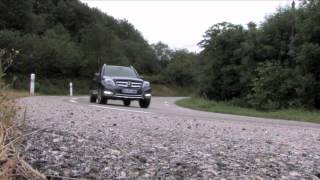 Essai  vidéo Mercedes GLK 2012  délit de faciès [upl. by Latsyk786]