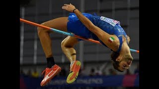 SALTO in ALTO La TECNICA del FOSBURY FLOP [upl. by Narmak]