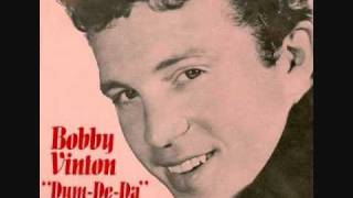 Bobby Vinton  DumDeDa She Understands Me 1966 [upl. by Manfred]