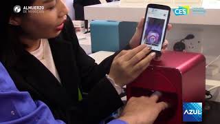 Impresora de Uñas O’2nails Mobile Nail Printer en el CES 2018 [upl. by Llerraj719]