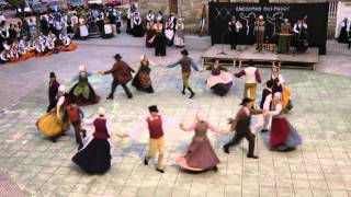 Belgian folk dance Zwierig Dansje [upl. by Aicilegna]