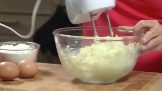 Intstructievideo Basiscake recept [upl. by Ativet387]